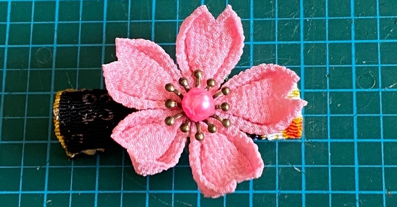 つまみ細工のヘアピン作り