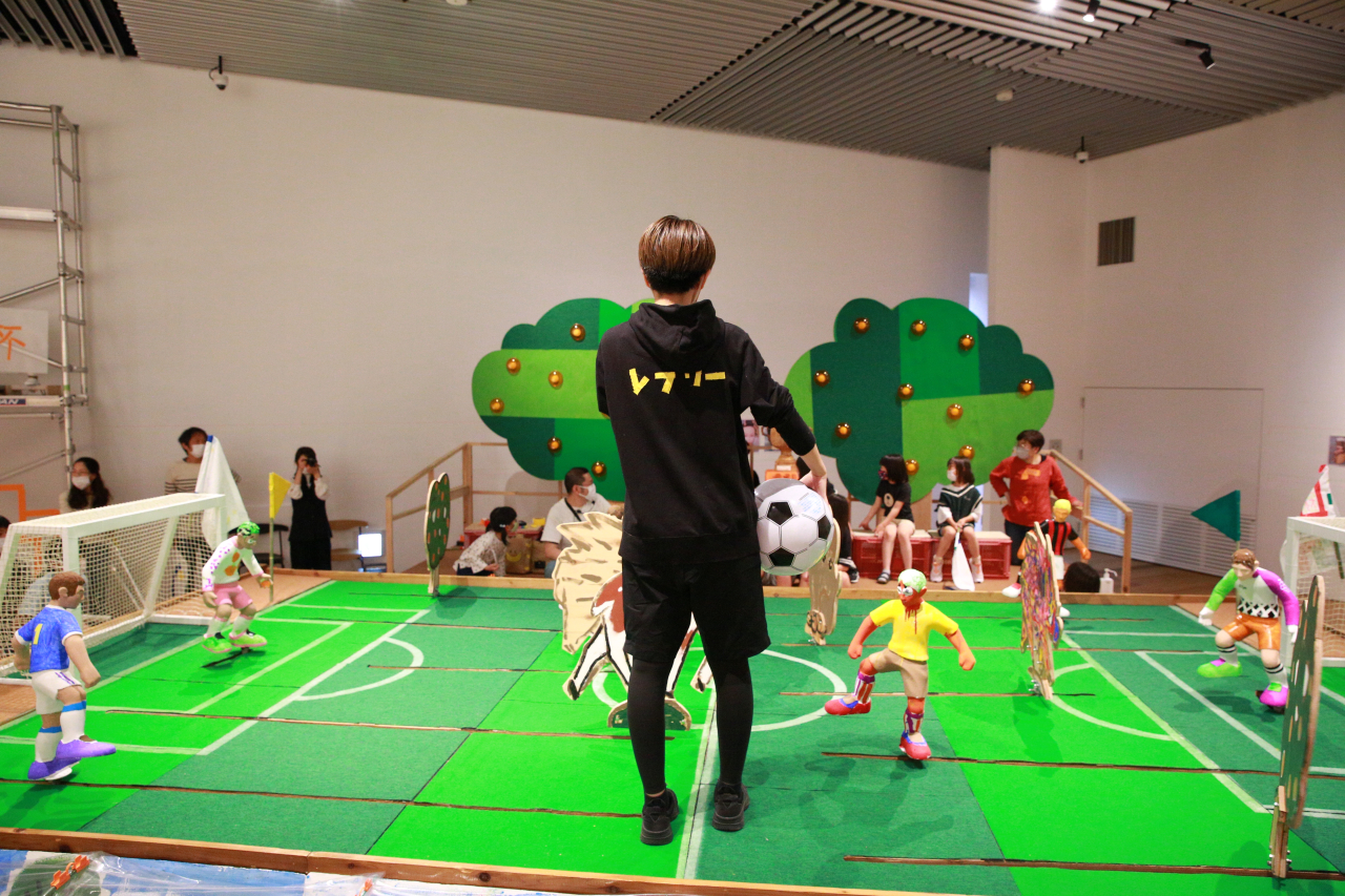 展覧会《未完星》関連イベント サッカーゲーム作品でトーナメント！「みかん杯」を開催しました